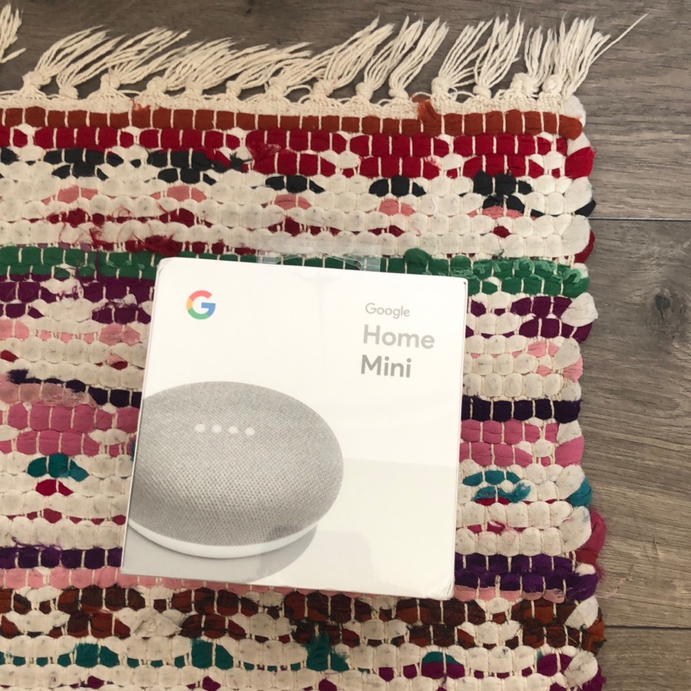Google Home Mini